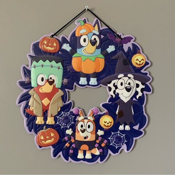 NWT. BLUEY 15” Halloween Wreath - Picture 2 of 7